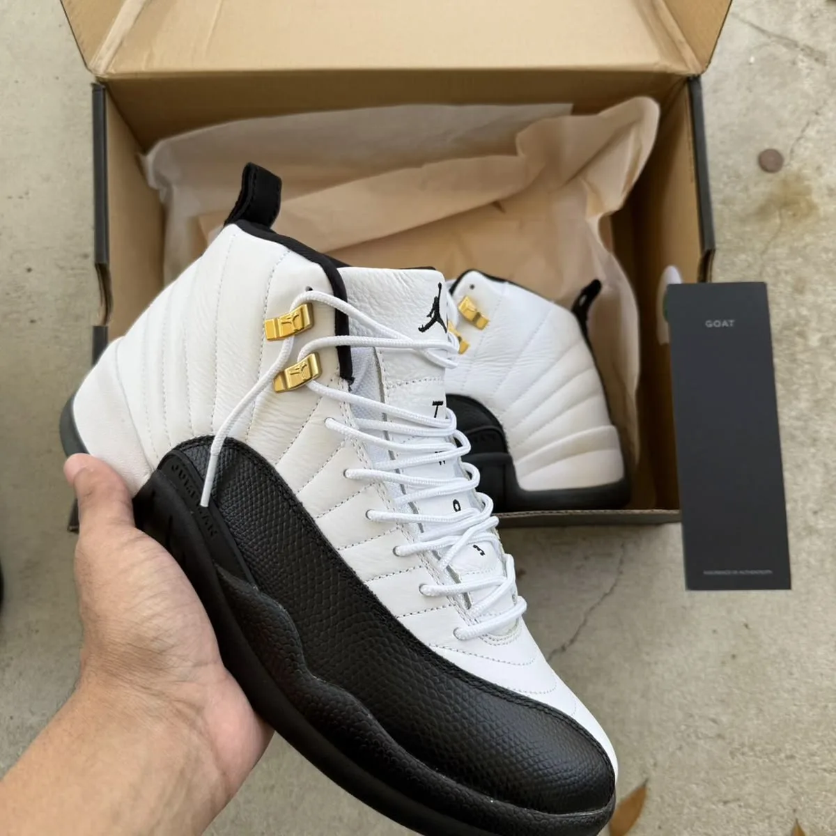 Jordan Retro 12 Blanca Negra