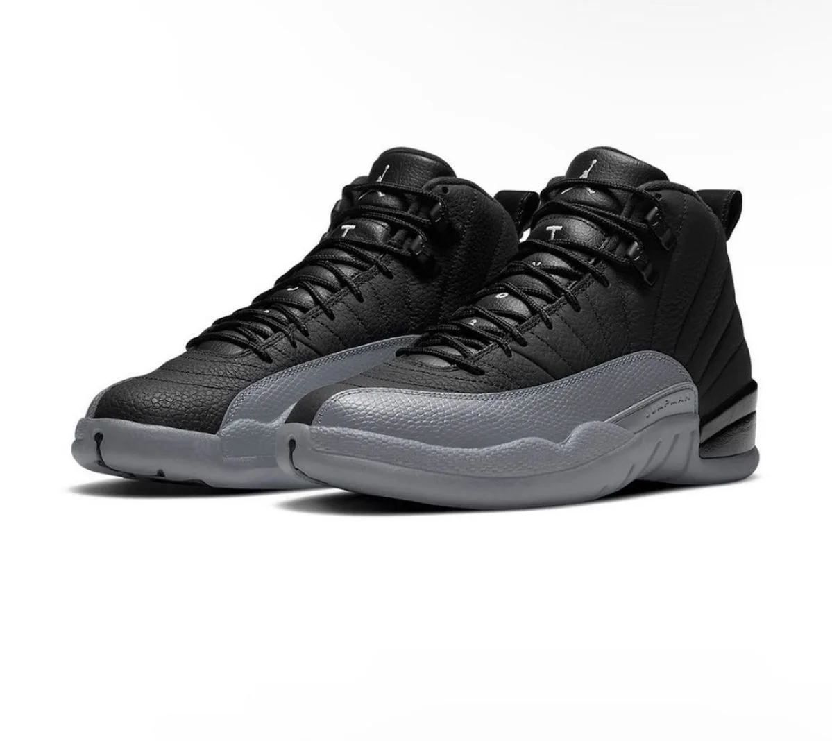 Jordan Retro 12 Negra Gris