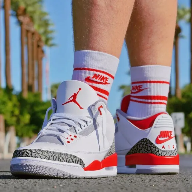 Jordan Retro 3 Blanca Roja