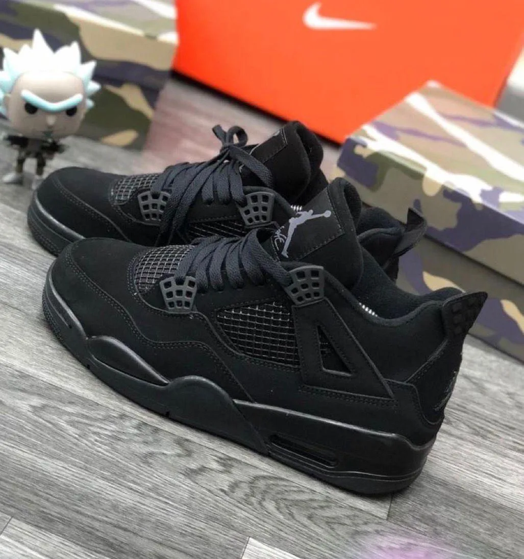 Jordan Retro 4 Black Cat