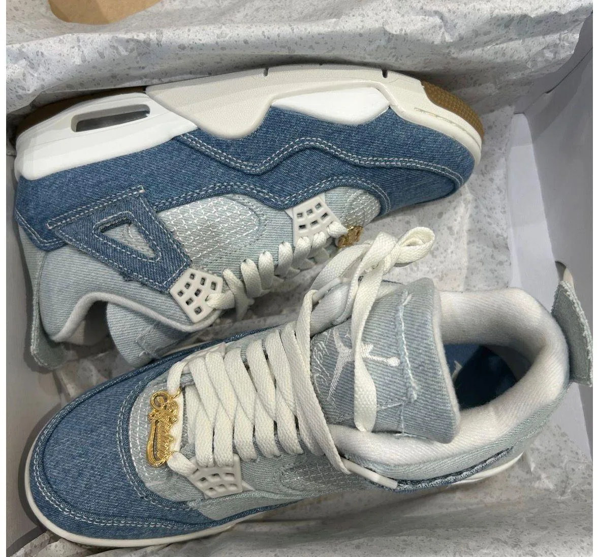 Jordan Retro 4 Family