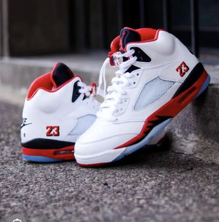 Jordan Retro 5 Blanca Roja