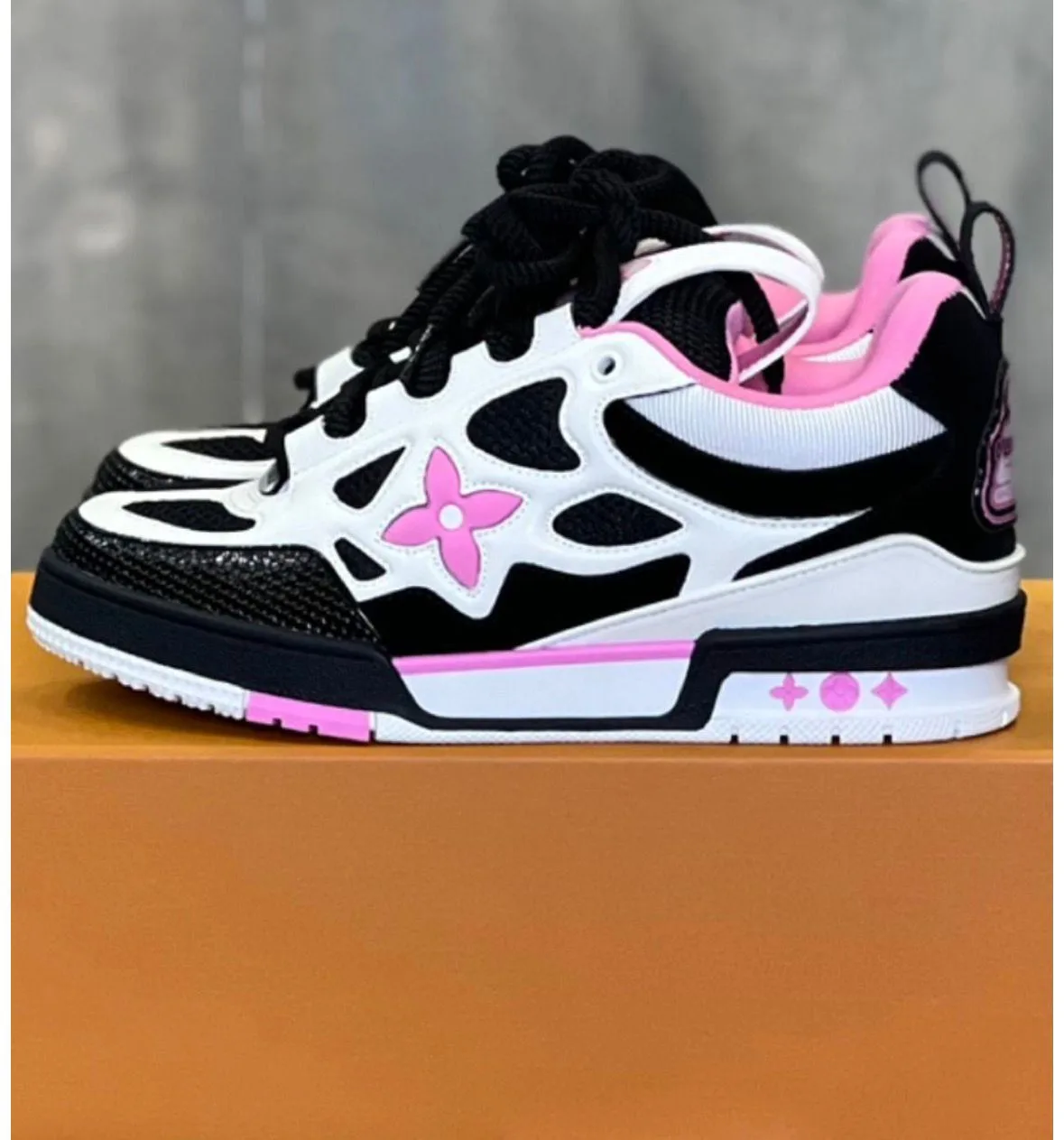 LV Skate Rosada