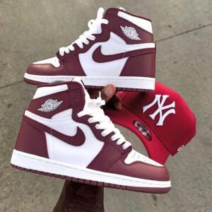 Jordan retro 1 vinotinto