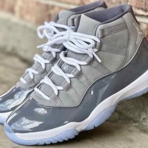 Jordan retro 11 gris