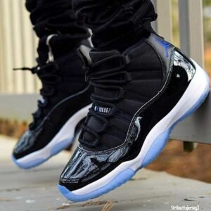 Jordan retro 11 panda