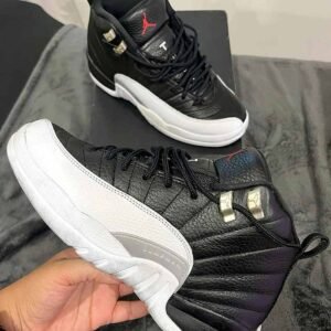 Jordan retro 12 blanca negra