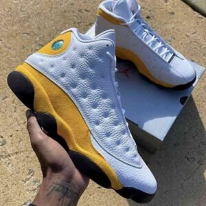 Jordan retro 13 blanca amarilla