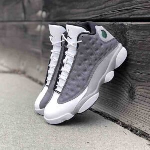 Jordan retro 13 gris